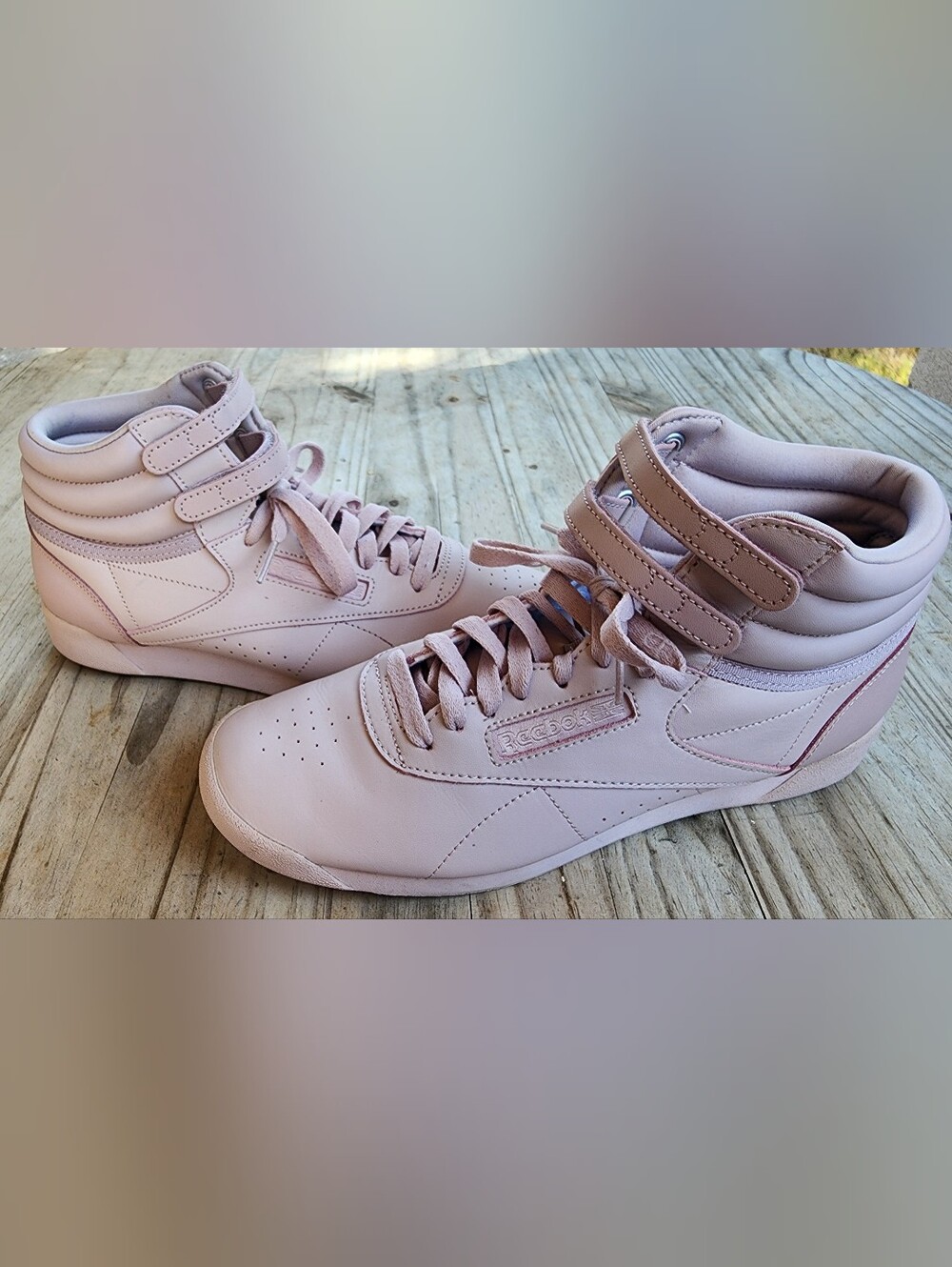Reebok Freestyle Hi Sakura Pink High Tops Women’s Size 10